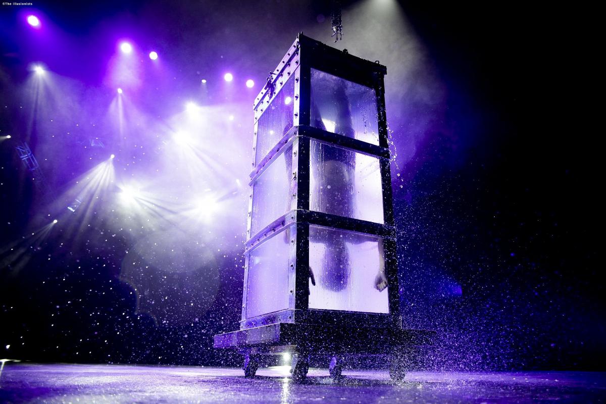 Andrew Basso, The Escapologist.  Image Credit: The Illusionists