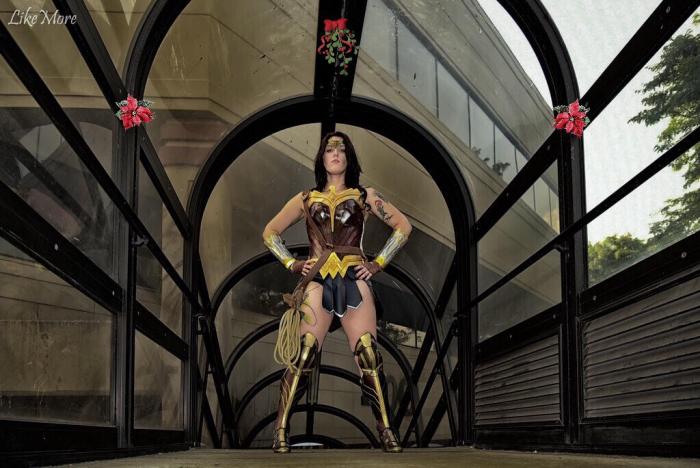 Merry Christmas, Wonder Woman