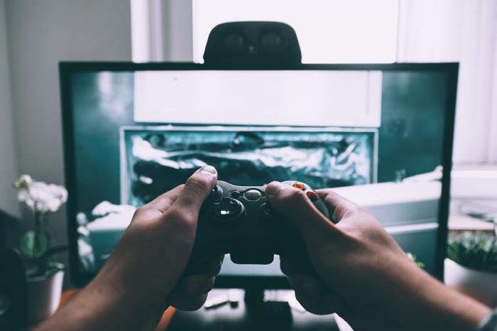 How are Online Video Games helping Men during COVID?
